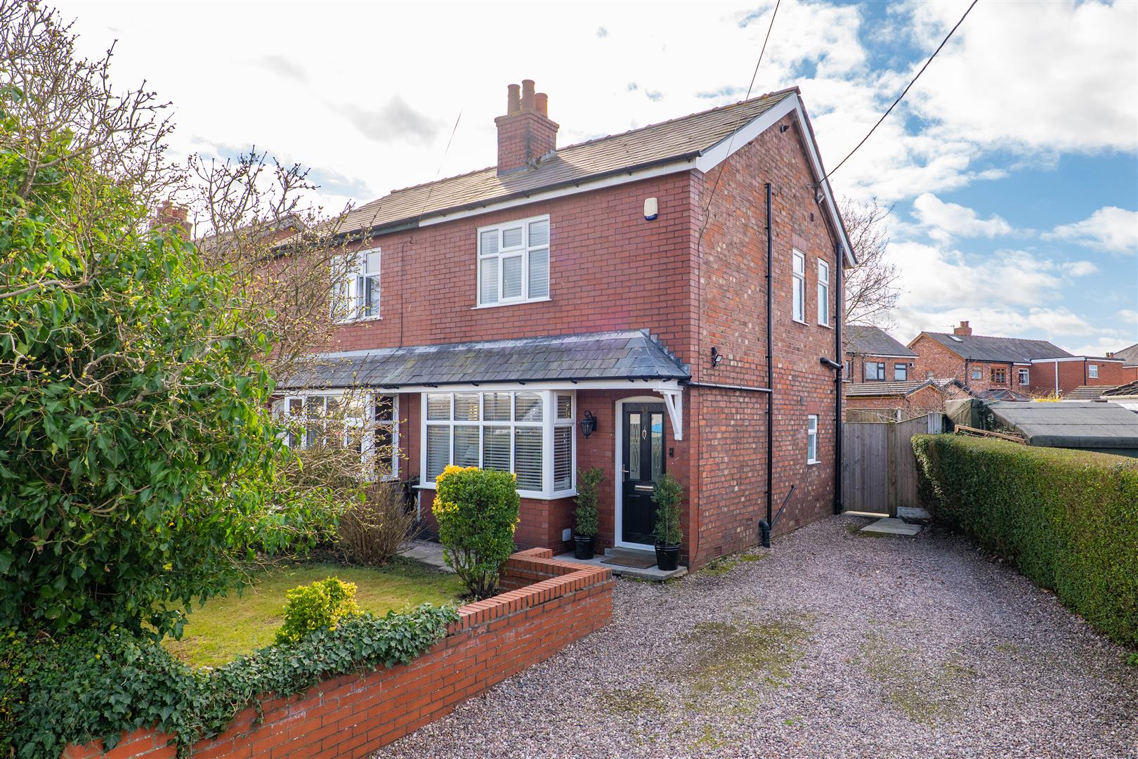 2 bed property in Parr Lane, Chorley